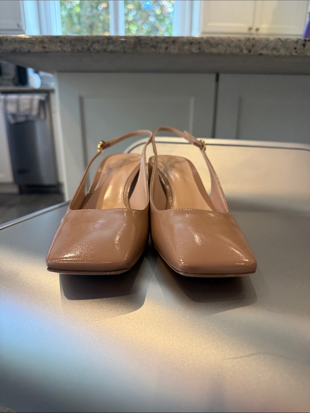 Gianvito Rossi Freeda Nude Patent Slingback 55 Block Heels - Picture 3 of 8